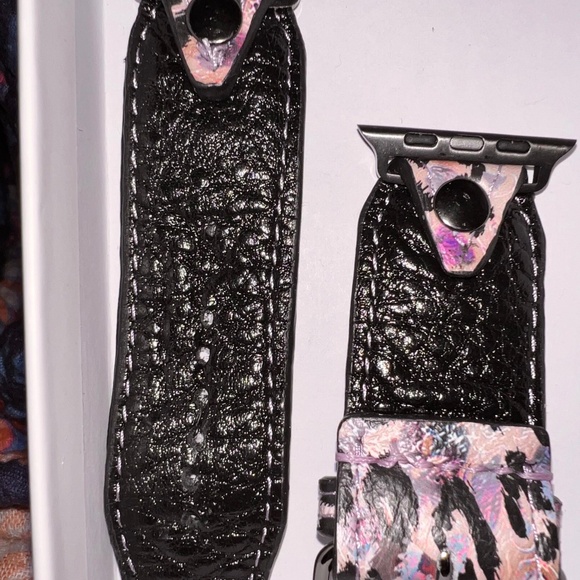 Purple rainbow jungle leopard leather-apple watch band - Picture 2 of 4